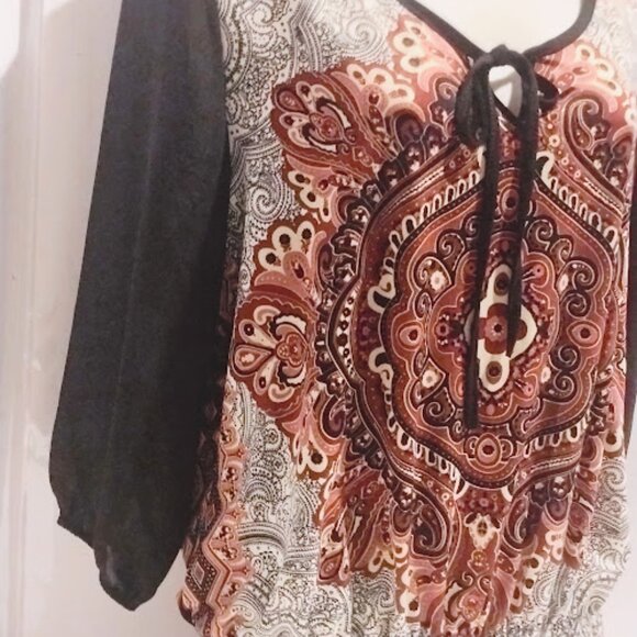 CAROL ROSE SIZE  Xlarge Geometric Print Blouse Top Scoop - Picture 3 of 9